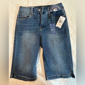 Women’s Denim Bermuda Shorts Size 2